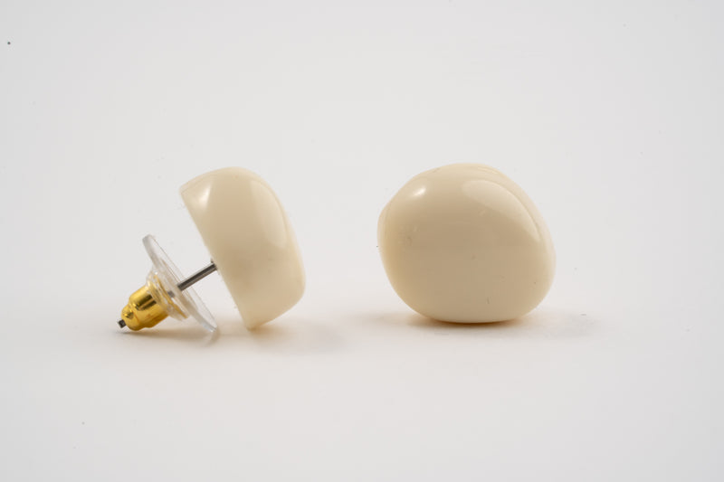 Ohrstecker Xenia Creme